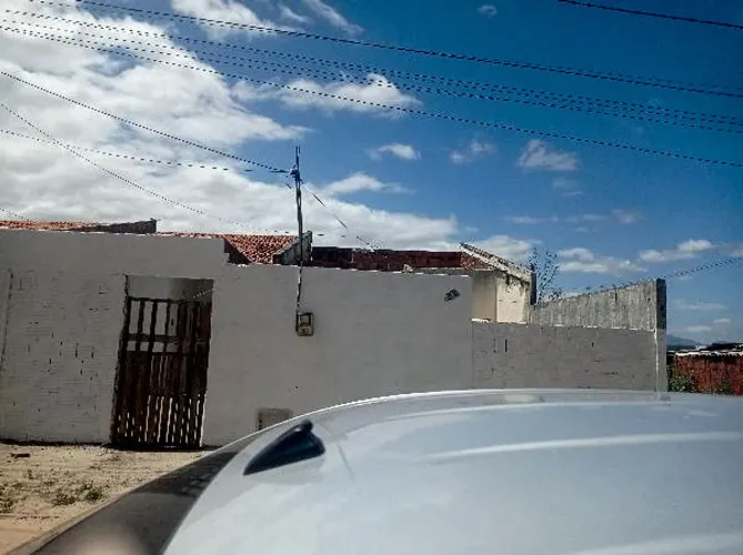 Casa no CENTRO em Pacajus/CE - Caixa *7096