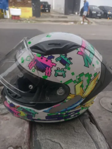 Capacete ls2