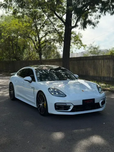 Porsche Panamera Turbo S E-hybrid 4.0 550cv 2023