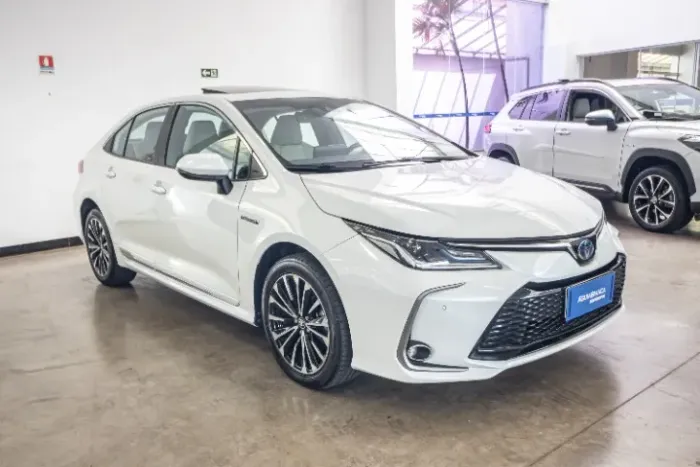 Toyota Corolla Altis Prem. Hybrid 1.8 Flex AUT 2024