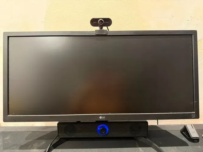 Monitor UltraWide LG 26" 75Hz