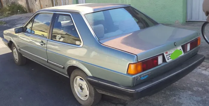 Volkswagen Santana Glsi / GLS 1.8/ 2.0 (álcool) 1988