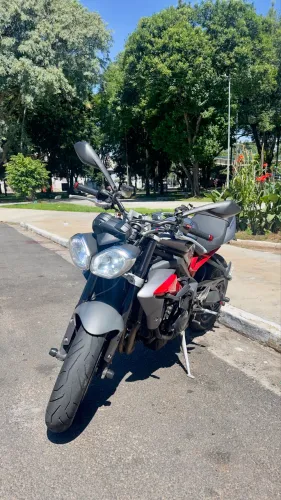 Triumph Street Triple 675R