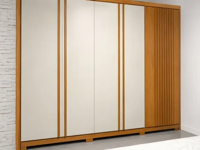 Guarda roupa casal, usado e desmontado.