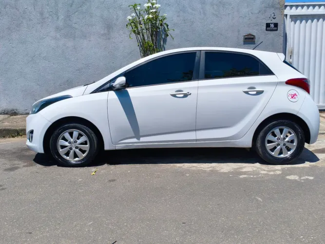 Hyundai HB20 C.style/c.plus 1.6 Flex 16V Aut. 2015