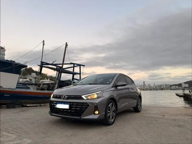 Hyundai HB20S Platinum Plus 1.0 TB Flex 12V AUT 2023