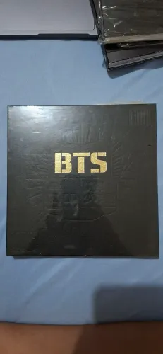 ÁLBUM BTS 2 COOL 4 SKOOL