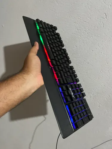 Teclado gamer 