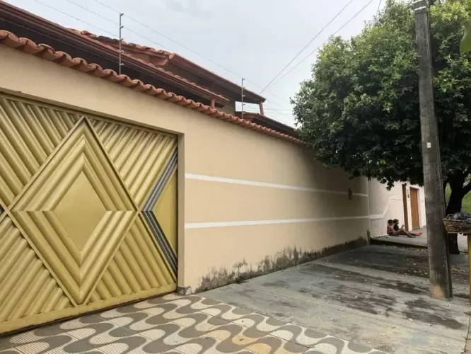 Casa 117,85m² com Terreno 199,11m² | Porangatu-GO | Jardim Goiás - 3 Dormitórios, 2 Banhei