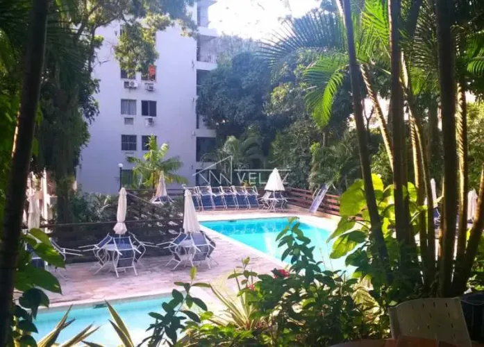 Prédio Residencial : / Residencial / Cosme Velho