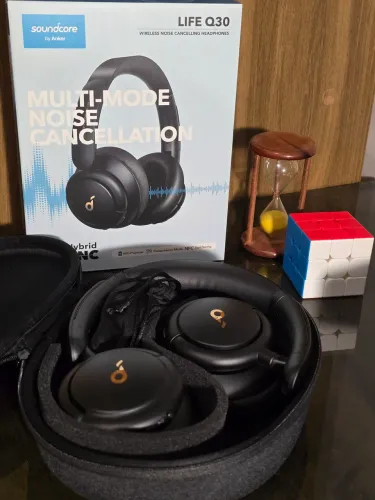 Headphone Soundcore Life Q30 by Anker com Cancelamento de Ruído Ativo - Novo