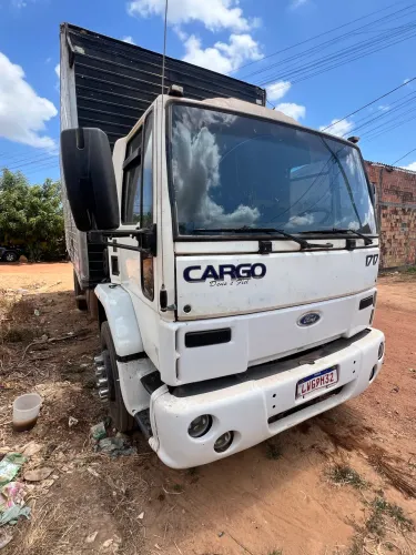 Ford cargo 1717 2005 moto cummins 6bt