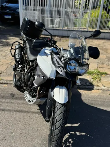 Triumph Tiger 800 
