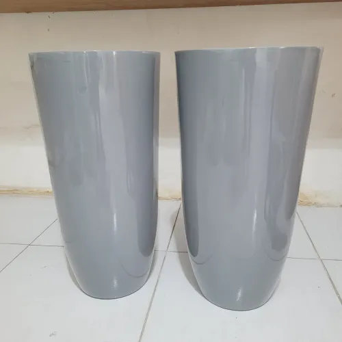 Vaso para plantas em fibra de vidro alto padrão valor individual