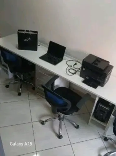 Mesa de escritório