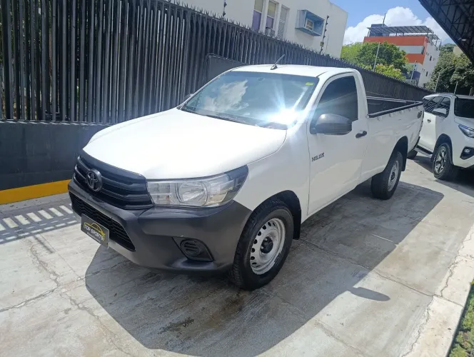 Toyota Hilux Chassi 4X4 2.8 TDI Diesel Mec. 2019
