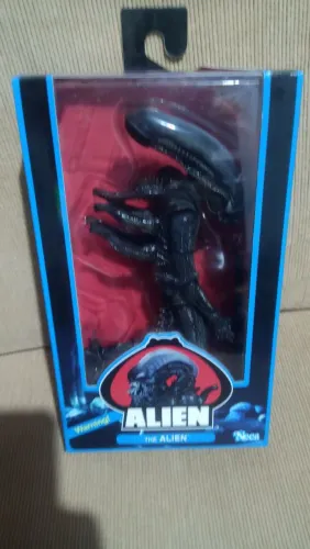 Alien Big Chap 40 anos