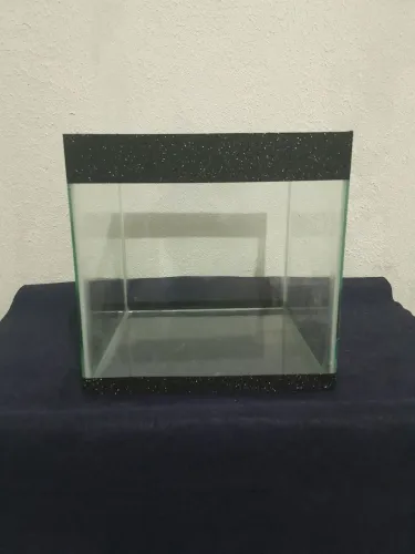 Aquário cubo
