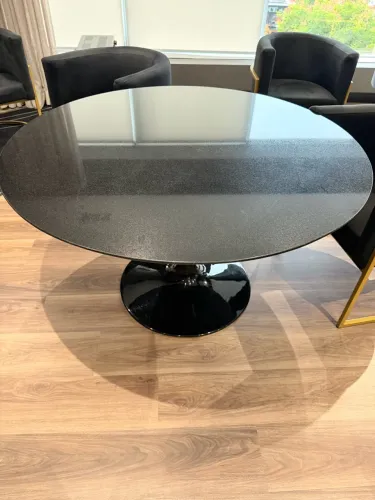 Mesa de Mármore São Gabriel Saarinen 1.24m (Novo)