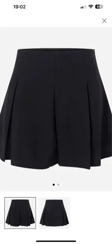 Saia Short com Pregas em Meia Malha