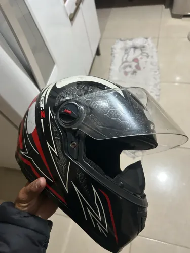 Capacete fw3 em bom estado!