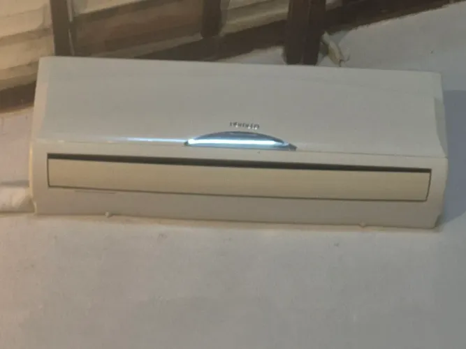 ar split komeko 24.000btus pouquíssimo uso