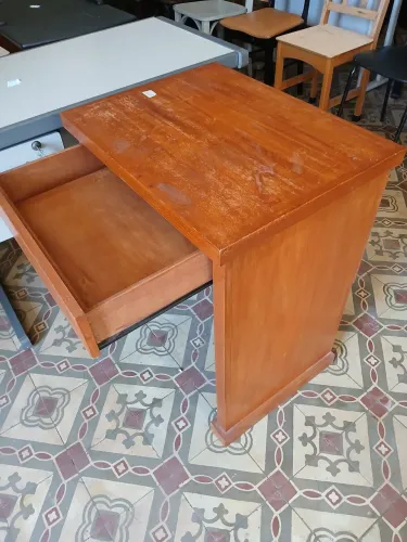 Escrivaninha de madeira maciça 49x52x40