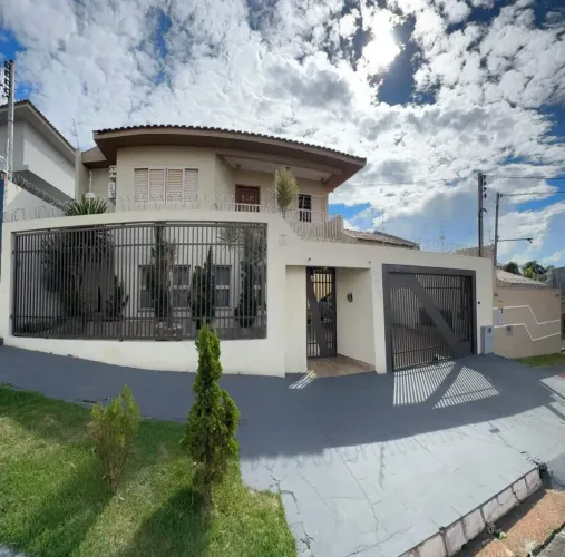 Vendo Lindo Sobrado / Proposta Somente Dinheiro