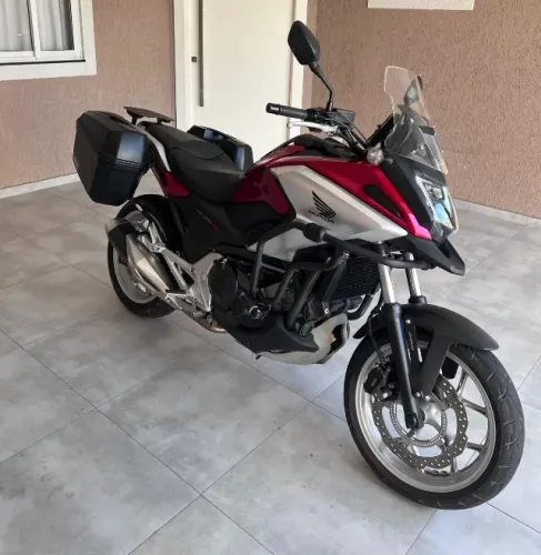 Moto Honda NC750 com abs