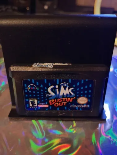 Jogo Paralelo - The Sims Bustin' Out - Game Boy Advance - GBA