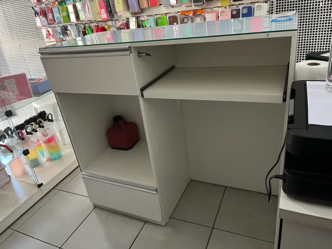 Balcão de atendimento para loja