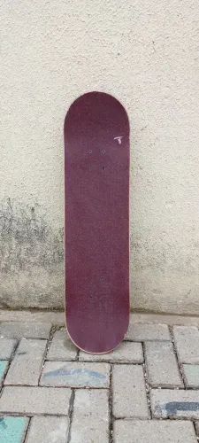 SKATE PROFISSIONAL TRAXART CHICANA VERMELHO - POUCO USADO