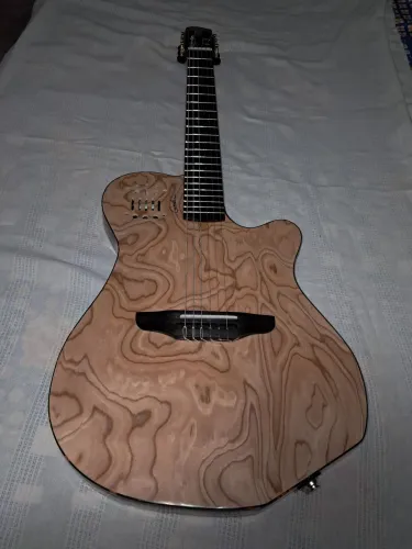 Violão flat sólido gleuso luthier 