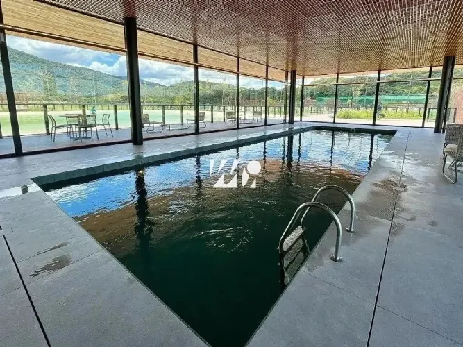 Terreno no Condomínio Reserva da Pedra - Fundos para o Lago - imv