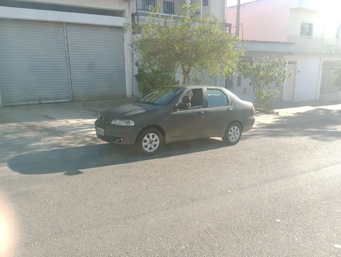 Fiat Siena EX 1.0 MPI Fire 16V 4P 2001