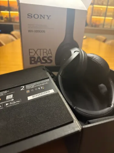 Sony Fone Wi-Fi extra bass WH XB900N