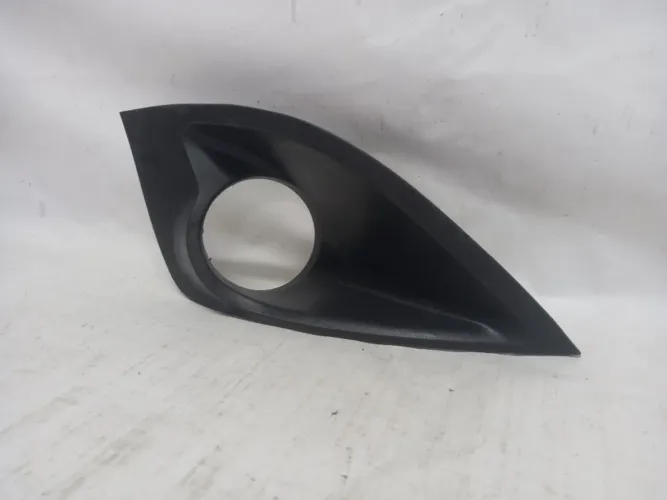 Moldura Farol De Milha Ld Ford Fiesta 11/14 C/detalhe