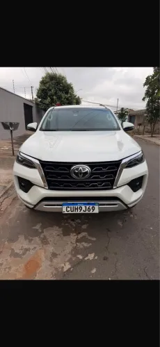 Toyota Hilux SW4 SRX 4X4 2.8 TDI 16V Dies. Aut. 2021