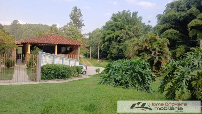 Chácara para Venda em Jundiaí, Roseira, 4 dormitórios, 3 suítes, 6 banheiros, 6 vagas