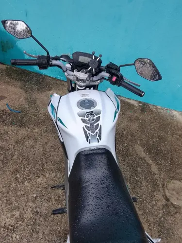 Fazer poucas unidades dessa moto