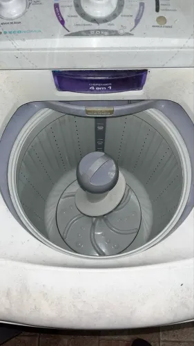 Vendo máquina de lavar 8kg