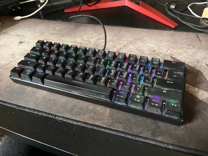 Teclado gamer ck61