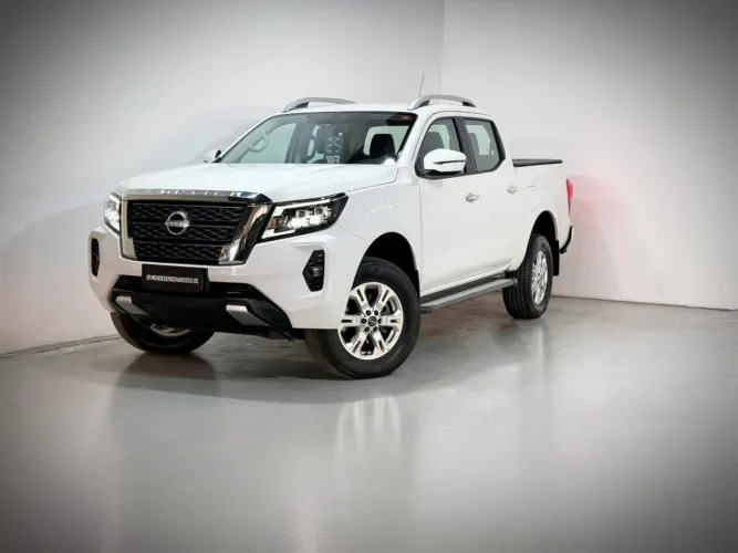 Nissan Frontier XE CD 4X4 2.3 Bi-TB Diesel Aut. 2025