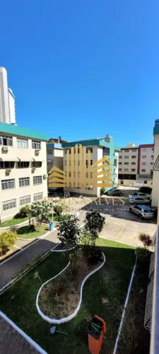 Apartamento à venda em Vila Velha-ES, bairro Itapuã - 3 quartos - 1 banheiro - 1 vaga - 80