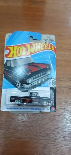 Hot wheels chevy 62