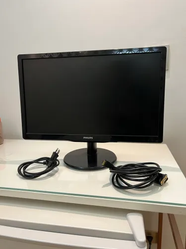 Monitor Philips LED 23,6? - Modelo 236V4L - Perfeito Estado