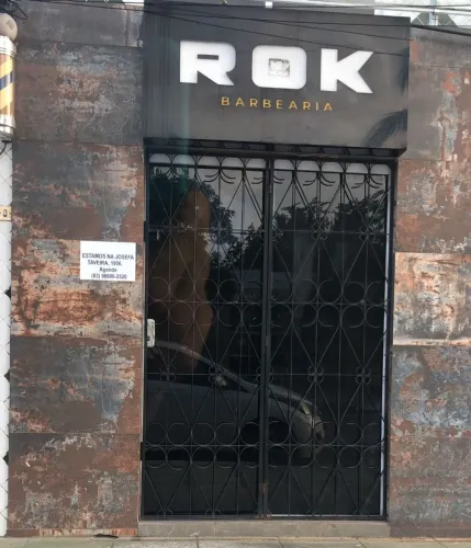Ponto Comercial para Locação Mangabeira Este ponto comercial é ideal para quem busca visib