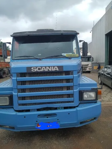 Vendo cavalo e carreta