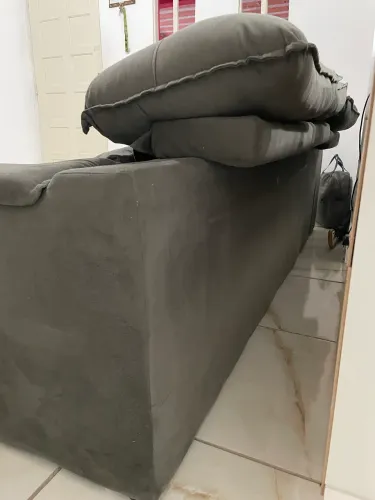 Sofá retrátil 2.3x1.2 semi novo 