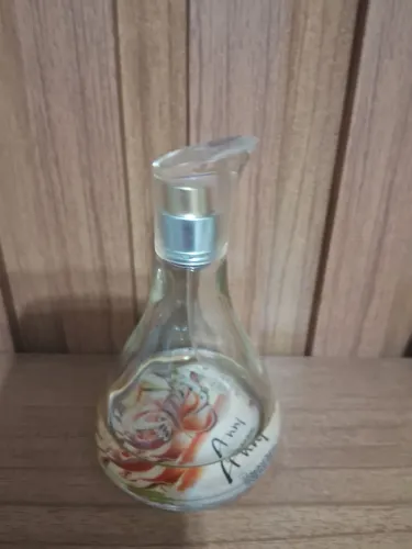 Perfume anni descontinuado 